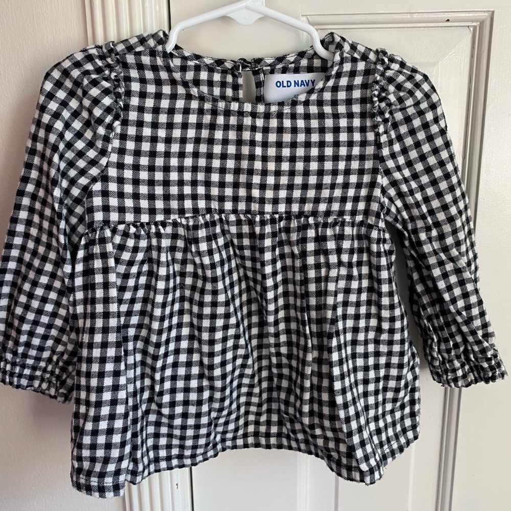 Old Navy 2T Gingham Top